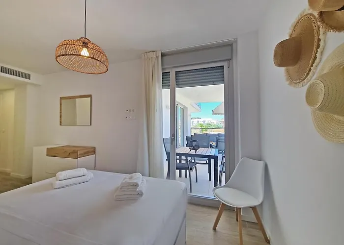 Marina Real By Nras دينايا