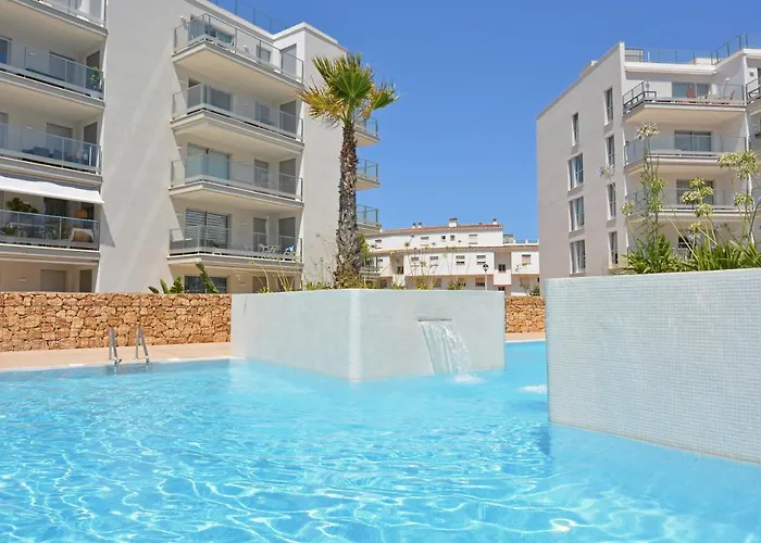 Marina Real By Nras * دينايا