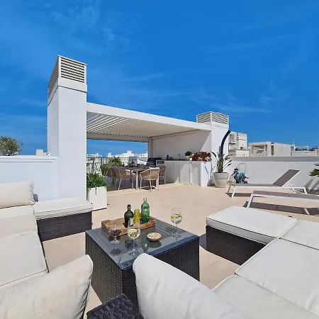Marina Real By Nras Apartment